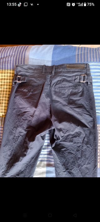 Pantaloni blu