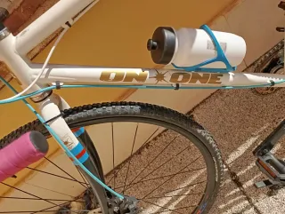 Bicicleta Gravel. On One. Planet X