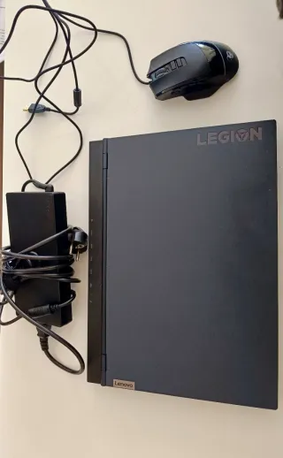 Lenovo Legion 5 15ACH6H RTX 3060 24GB RAM.