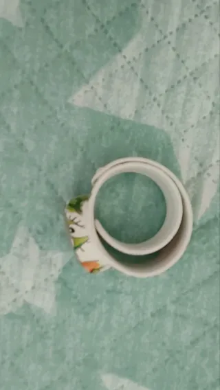 Reloj infantil slap on con dibujos de @gusanos