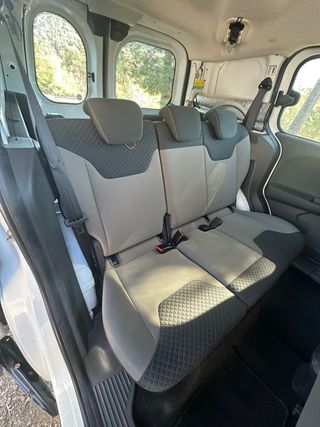 Ford Transit Courier 2018