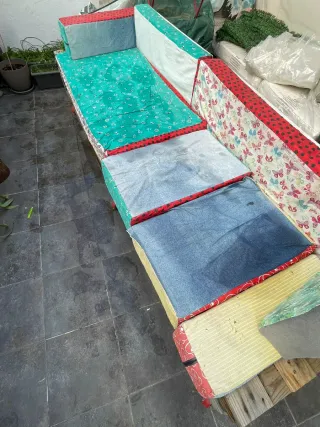 Sofá exterior palets con espumas a medida