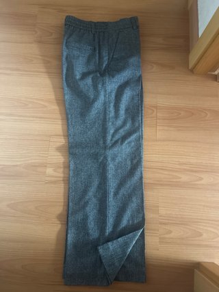 Traje Alba Conde Gris