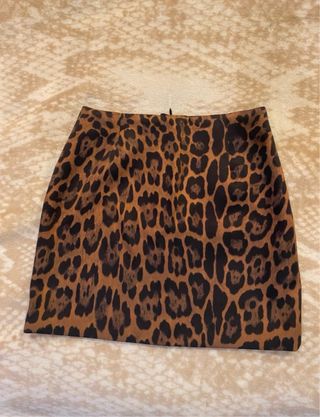 Saia H&M curta padrão leopardo