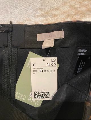 Saia H&M curta padrão leopardo