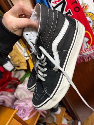 Vans Negras Altas