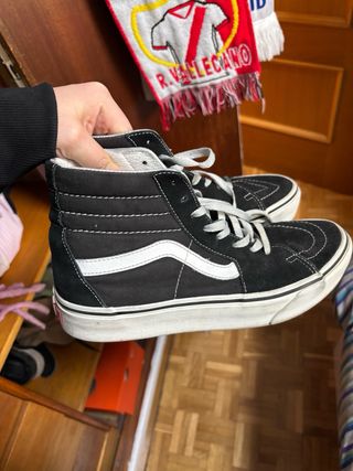 Vans Negras Altas
