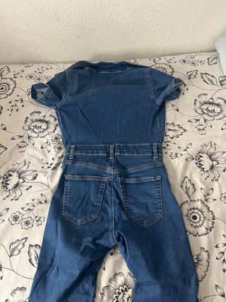 Mono vaquero con cremallera