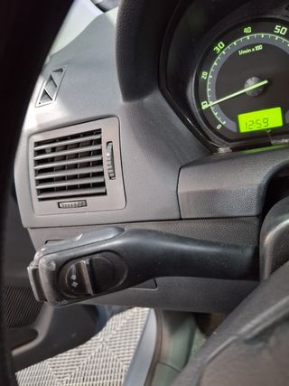 SKODA Fabia 1.2 Spirit