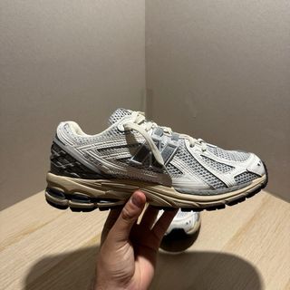 New Balance 1906R - Talla 42 (sin estrenar)