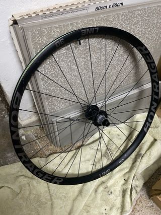 Llanta al 29 Bontrager Line Elite 30 Boost buje xd