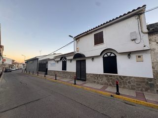 Traspaso discoteca en Villaluenga en pleno funcion