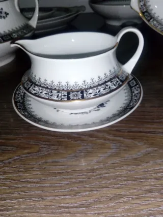 Vajilla porcelana azul y blanca