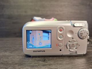 Olympus C-480 Zoom Cámara Digital 4.0 MP