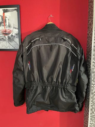 Chaqueta de moto negra