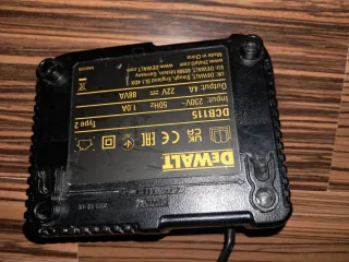 Cargador DeWalt DCB115 XR Li-Ion