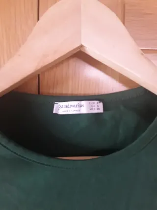 Top verde manga larga