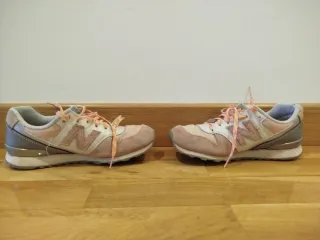 Deportivas New Balance Beige y Rosa