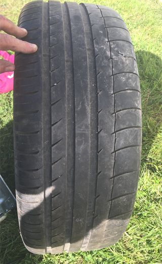 Llanta citroen c4  pilot sport 225 45 ZR 17