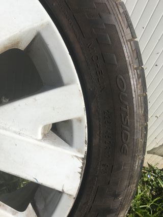 Llanta citroen c4  pilot sport 225 45 ZR 17