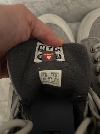 Zapatillas Vans MTE Gris/Blanco