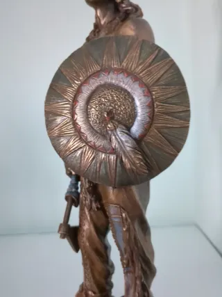 Figura Indio Americano Resina Bronce