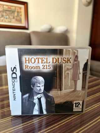 Hotel Dusk Room 215 Nintendo DS. Edicion española