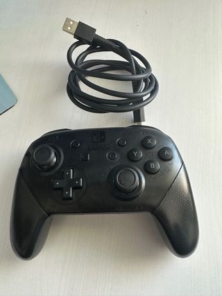 Mando Pro Nintendo Switch