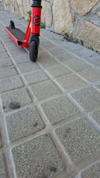 Patinete Decathlon Rojo