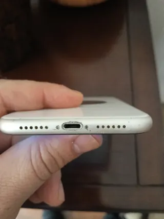 iPhone 11 Apple