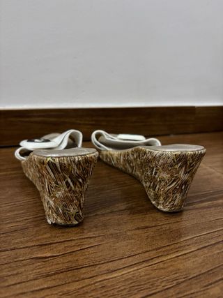 Sandalias de cuña blancas