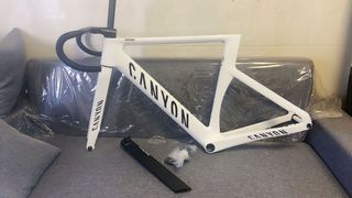 Quadro in carbonio (Colnago, Canyon, sl8, factor)