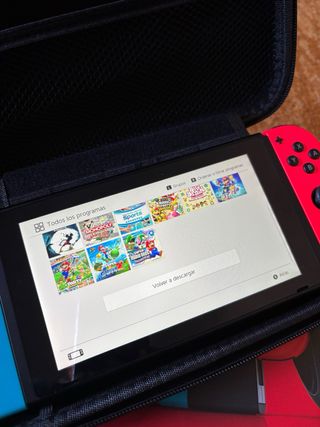 Nintendo Switch Azul y Rojo