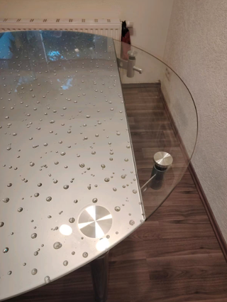 Mesa de cristal ampliable con efecto gotas