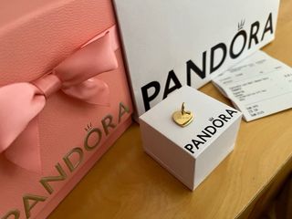 Colgante Pandora Corazón LOVE