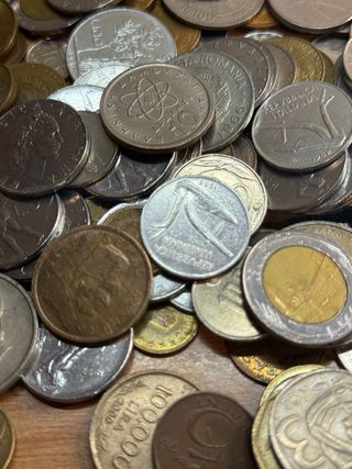 Lotto 50 monete da tutto il mondo
