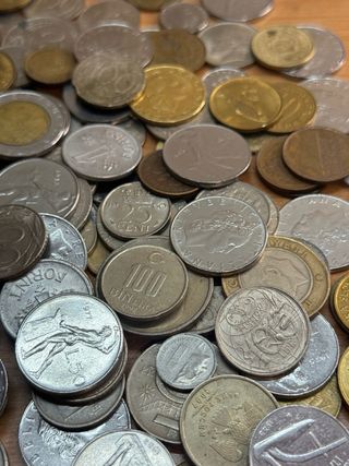 Lotto 50 monete da tutto il mondo