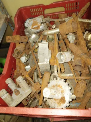 Lote util y extractores motor antiguos