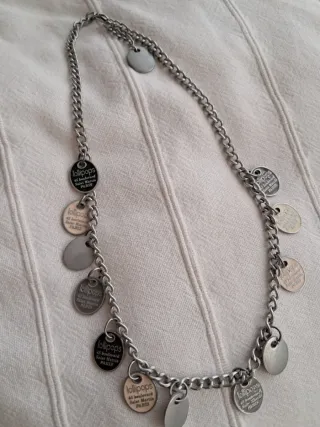 Tris collane materiali vari