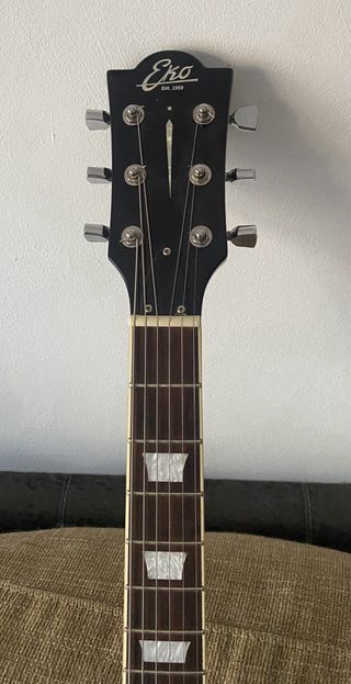 Guitarra Eko LS-300 Les Paul Negra
