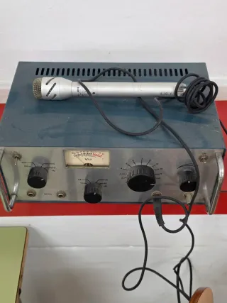 Amplificador Vintage Micrófono VU