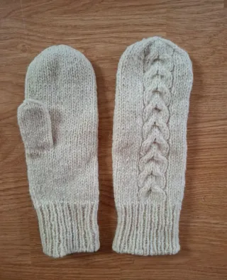 Manoplas de lana virgen