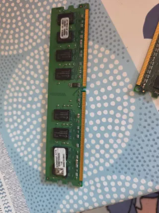 Memoria RAM Kingston DDR2 2GB KVR667D2N5/2G