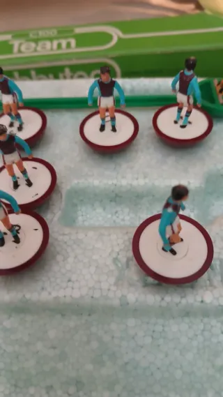 Subbuteo Aston Villa ref 383  leggi annuncio