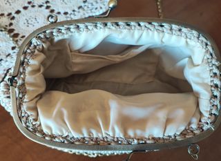 Pochette uncinetto fatta a mano beige
