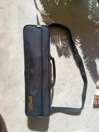 Flauta traversa plateada