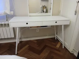 Mesa escritorio blanca