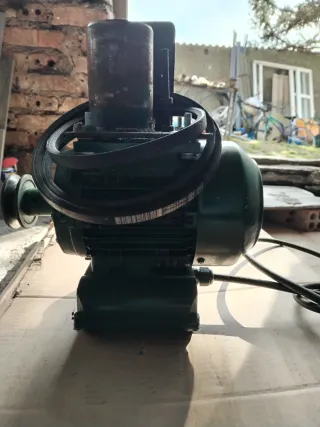 Bomba taca motor verde