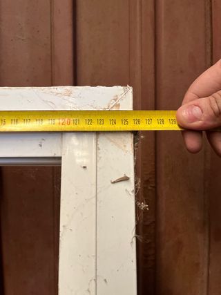 Ventana aluminio blanco cristal fijo abajo