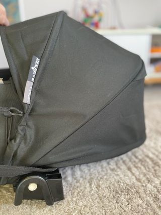 Capazo Yoyo Babyzen Rígido